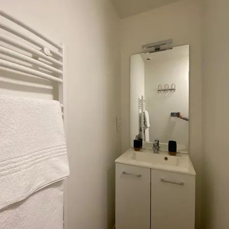 Daire Le Ballainvillier - Calme En Centre-ville *